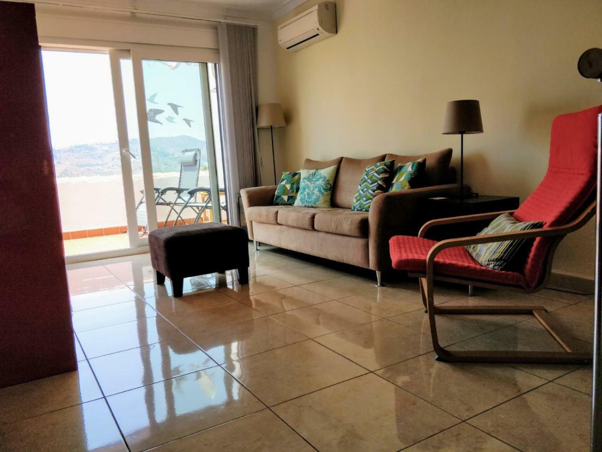 Sunset View Apartment Nerja Bagian luar foto